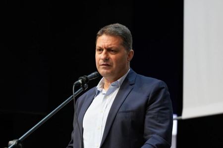حاييم بيباس يدعو إلى ضمان إتاحة الملاجئ لجميع المواطنين دون تمييز*